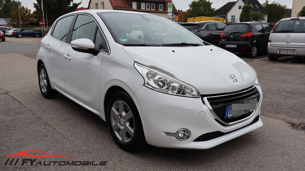 Peugeot 208 103.000 km 9.990 &euro; Fürth 90765