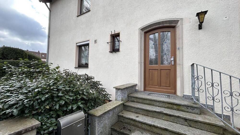 Doppelhaushälfte Erlangen Sebaldussiedlung - 8 Zimmer, 168 m&sup2;, 670.000&euro; | Angebot:26189083