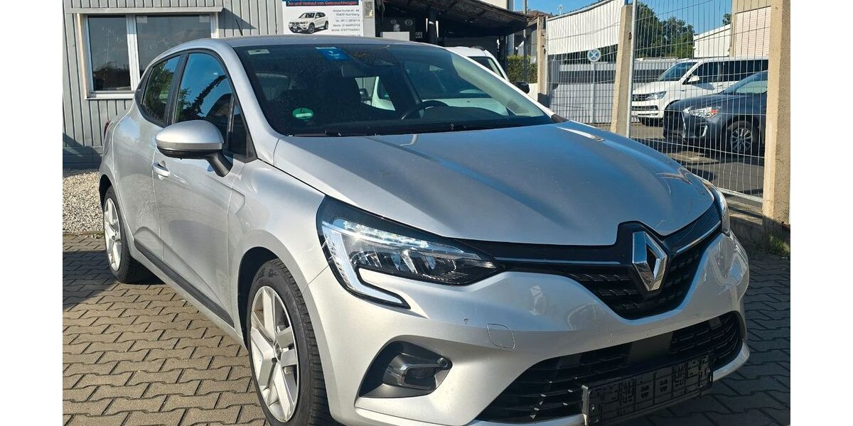 Renault Clio 174.430 km 8.500 &euro; Nürnberg 90439