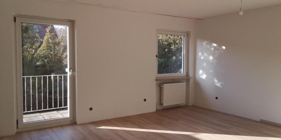 Reihenhaus Zirndorf - 6 Zimmer, 150 m&sup2;, 1.750&euro; | Angebot:26634678
