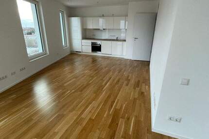 Geräumiges Apartment mit vielen Fenstern und großzügigem Balkon! 1 zimmer