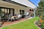 Exklusive GartenWohnung 112 m², lichterfülltes Wohnen mit 3 Zimmer und 2 TG Stellplätzen und vielen Extras, fast wie Erstbezug