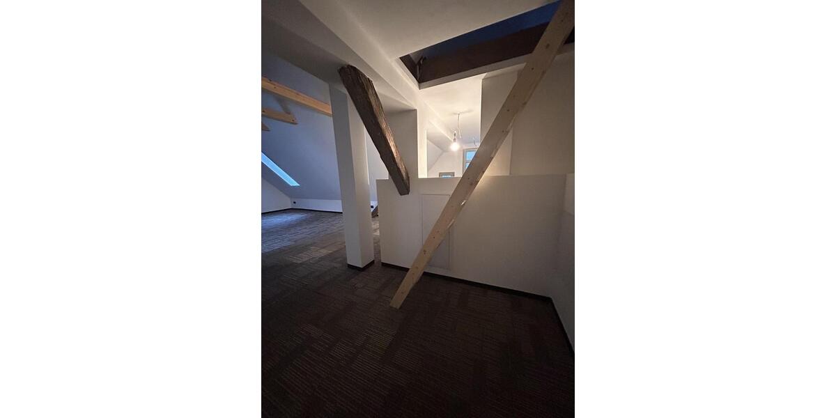 Dachgeschoßwohnung Fürth Altstadt - 1 Zimmer, 37 m&sup2;, 750&euro; | Angebot:25280957