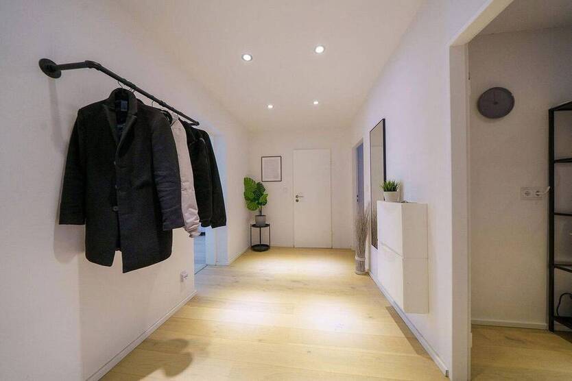 Ohne Makler! Charmante Wohnung mit Garten und Stellplatz!