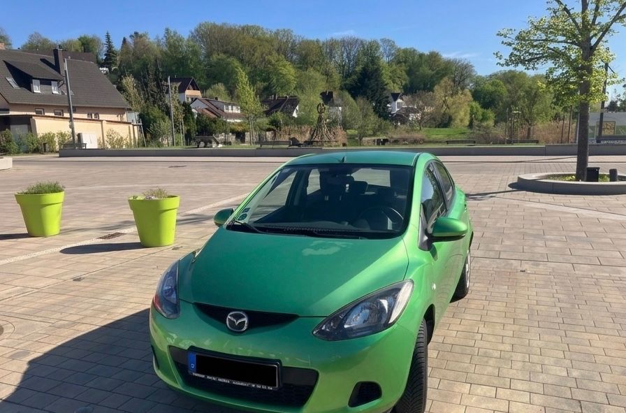 Mazda 2 170.300 km 1.950 &euro; Röttenbach 91341