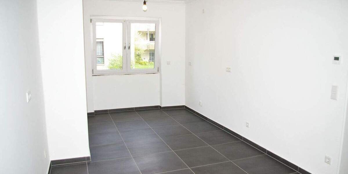 Reihenendhaus Nürnberg Laufamholz - 5 Zimmer, 163 m&sup2;, 749.000&euro; | Angebot:25210538