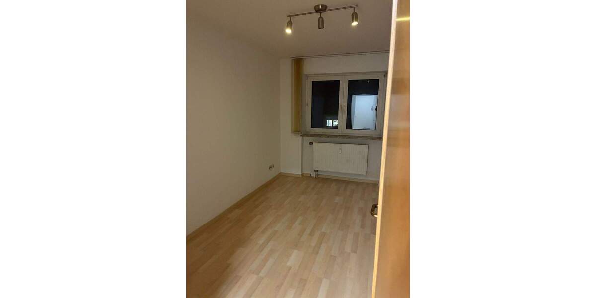 Etagenwohnung Nürnberg Thon - 3 Zimmer, 83 m&sup2;, 950&euro; | Angebot:25876836