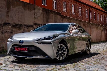 Toyota Mirai 15.000 km 14.000 &euro; Haag 91126