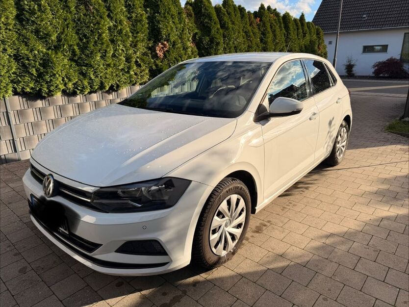 VW Polo 64.000 km 10.990 € Obermichelbach 90587
