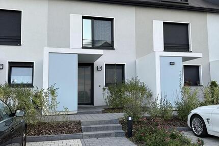 Reihenhaus in Fürth-Stadeln inkl. Einbauküche zimmer