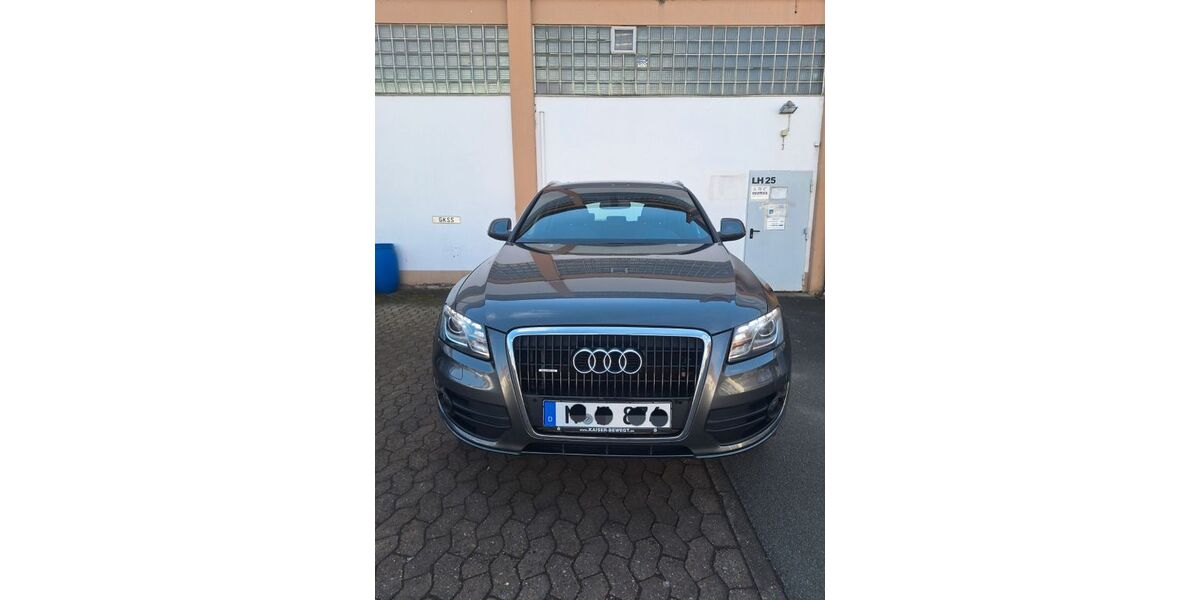 Audi Q5 189.000 km 11.999 &euro; Röthenbach a.d.Peg. 90552