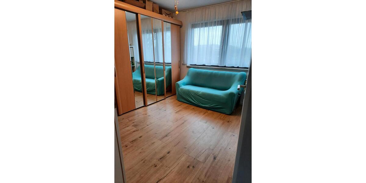 Etagenwohnung Nürnberg Gibitzenhof - 4 Zimmer, 127 m&sup2;, 1.900&euro; | Angebot:26124395