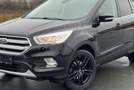 Ford Kuga 100.000 km 9.990 &euro; Oberferrieden/Burgthann 90559