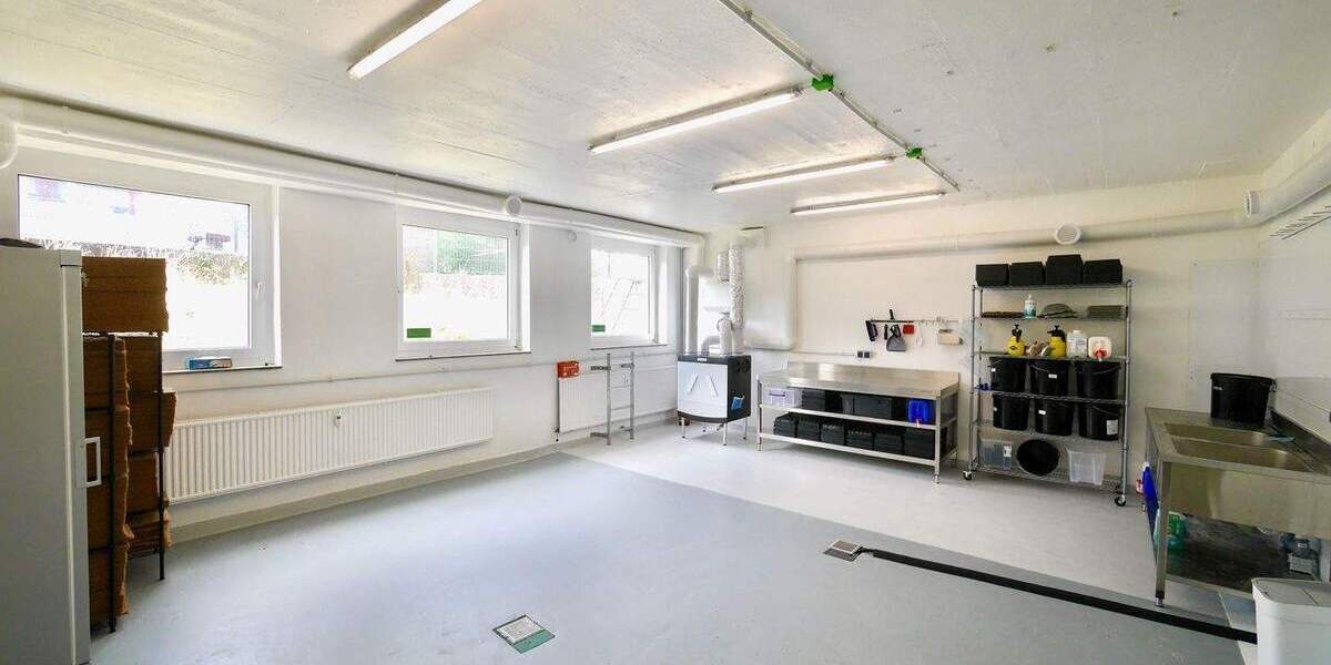 Gewerbeobjekt Cadolzburg - 2.529&euro; | Angebot:25727751