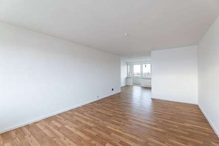 Wohnung Nürnberg Erlenstegen - 3 Zimmer, 95 m&sup2;, 995&euro; | Angebot:26909275