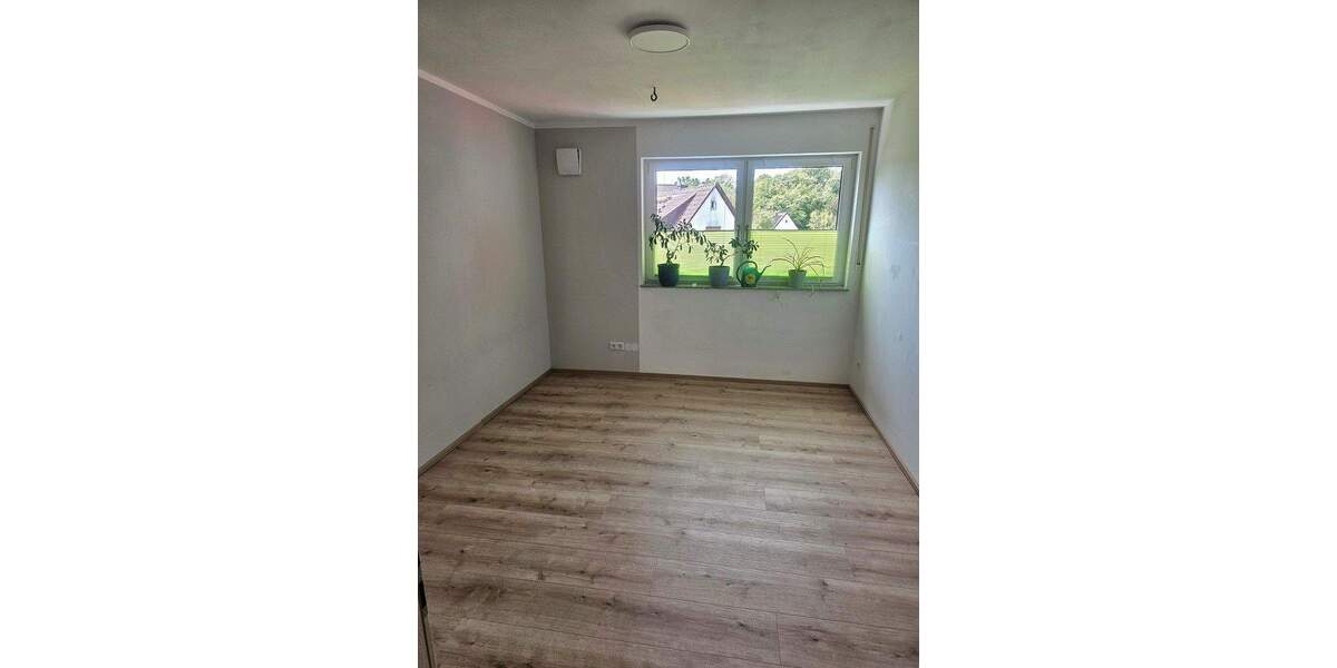 Etagenwohnung Burgthann Ezelsdorf - 7 Zimmer, 210 m&sup2;, 649.000&euro; | Angebot:25721079