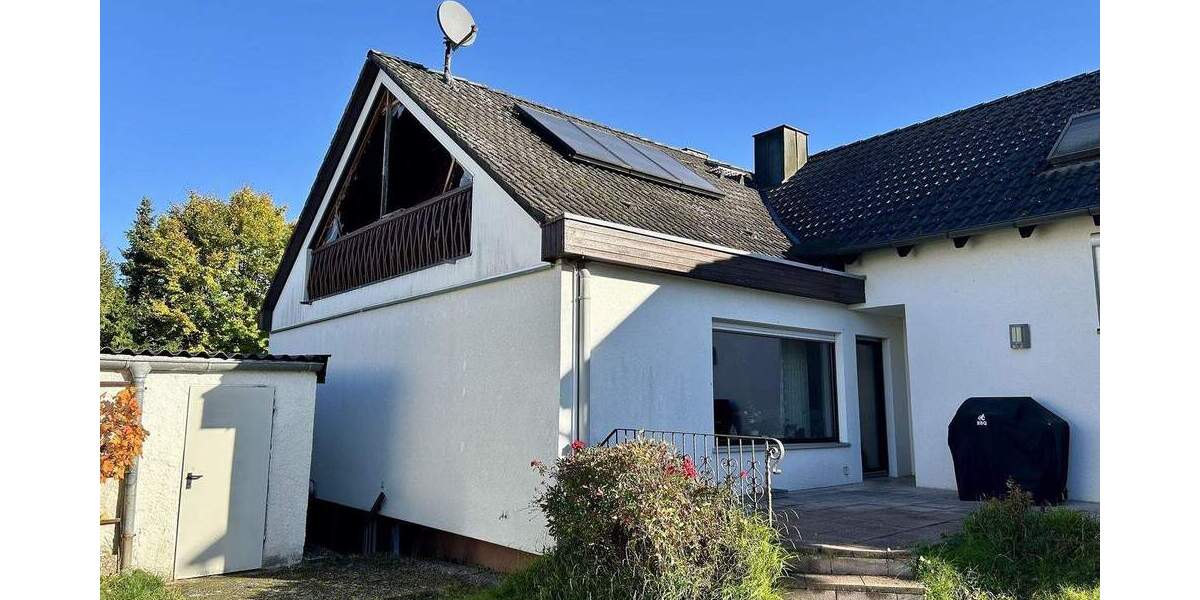 Mehrfamilienhaus, Wohnhaus Großenseebach - 7 Zimmer, 234 m&sup2;, 695.000&euro; | Angebot:25677860