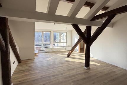 Wohnung Buckenhof - 4 Zimmer, 151 m&sup2;, 1.950&euro; | Angebot:25455833