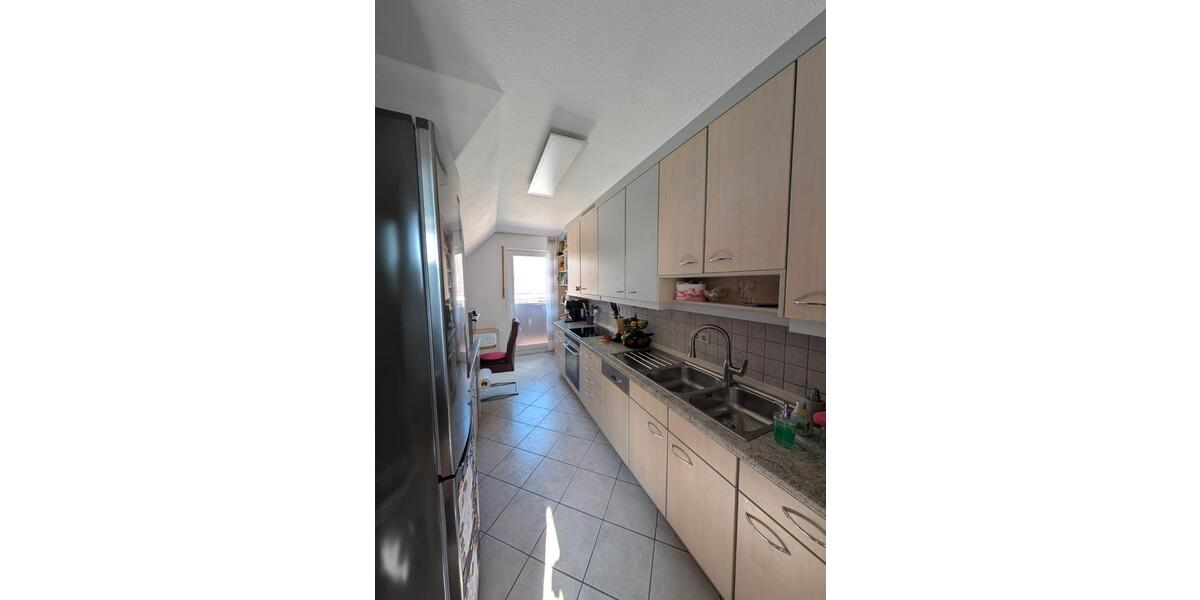 Dachgeschoßwohnung Nürnberg Hasenbuck - 3 Zimmer, 105 m&sup2;, 385.000&euro; | Angebot:26997912