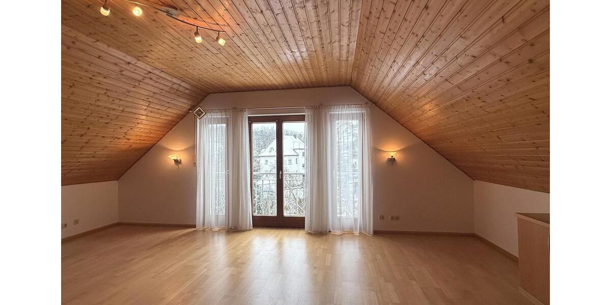 Großzügiges Einfamilienhaus mit Garten, Wintergarten und Sauna in ruhiger Lage 6 zimmer