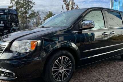 Lancia Voyager 120.000 km 15.000 &euro; Cadolzburg 90556