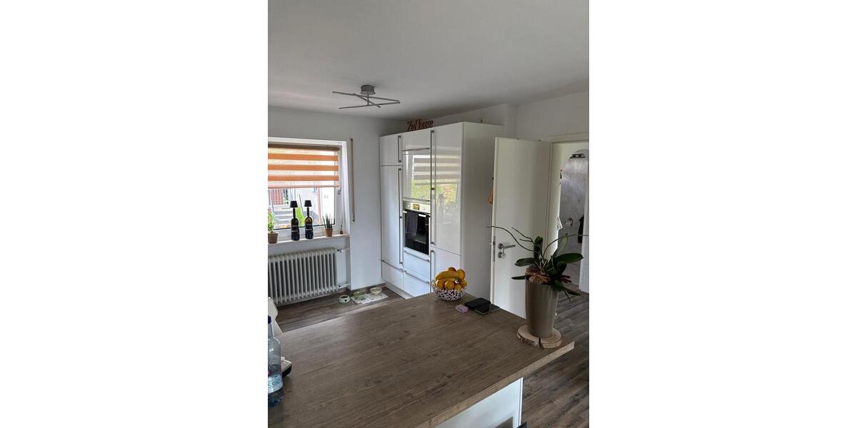 Reihenmittelhaus renoviert in Nürnberg Fischbach 4 zimmer