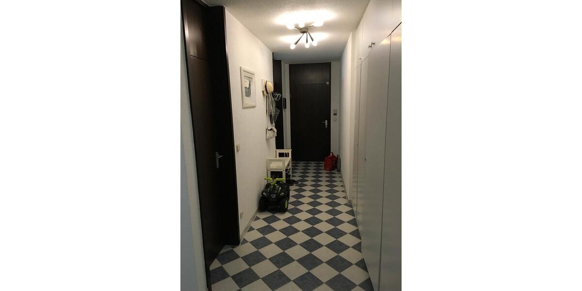 Erdgeschoßwohnung Nürnberg Schnepfenreuth - 3 Zimmer, 93 m&sup2;, 369.000&euro; | Angebot:25987653