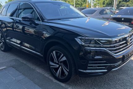 VW Touareg 135.000 km 35.499 &euro; Fürth bei Nürnberg 90763