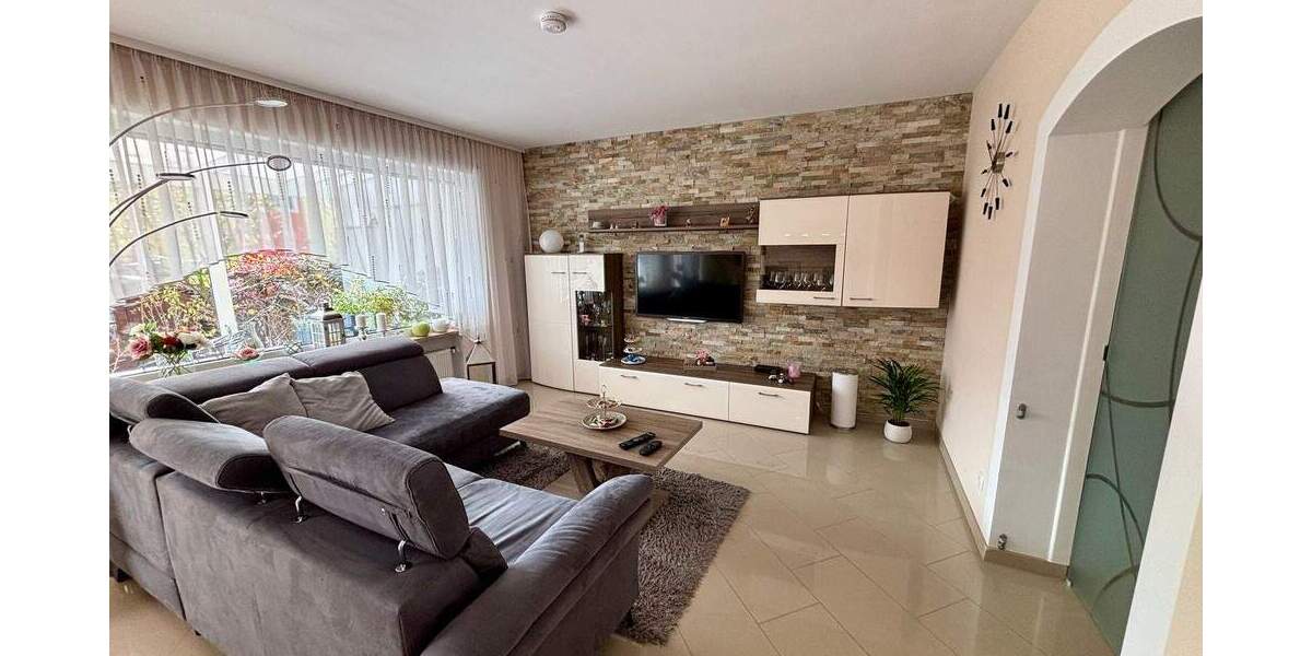 Reihenmittelhaus Feucht - 5 Zimmer, 133 m&sup2;, 495.000&euro; | Angebot:25684419