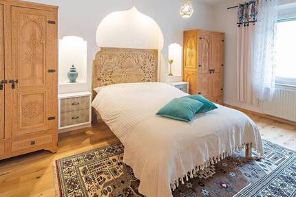 Einzigartige orientalische 3-Zimmer Wohnung im Nibelungenviertel