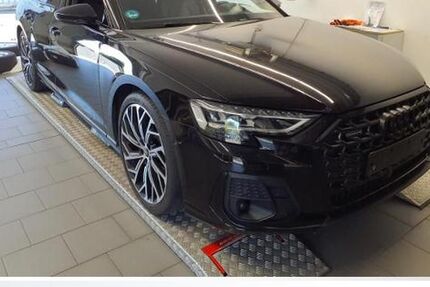 Audi A8 43.950 km 62.880 &euro; Nürnberg 90411