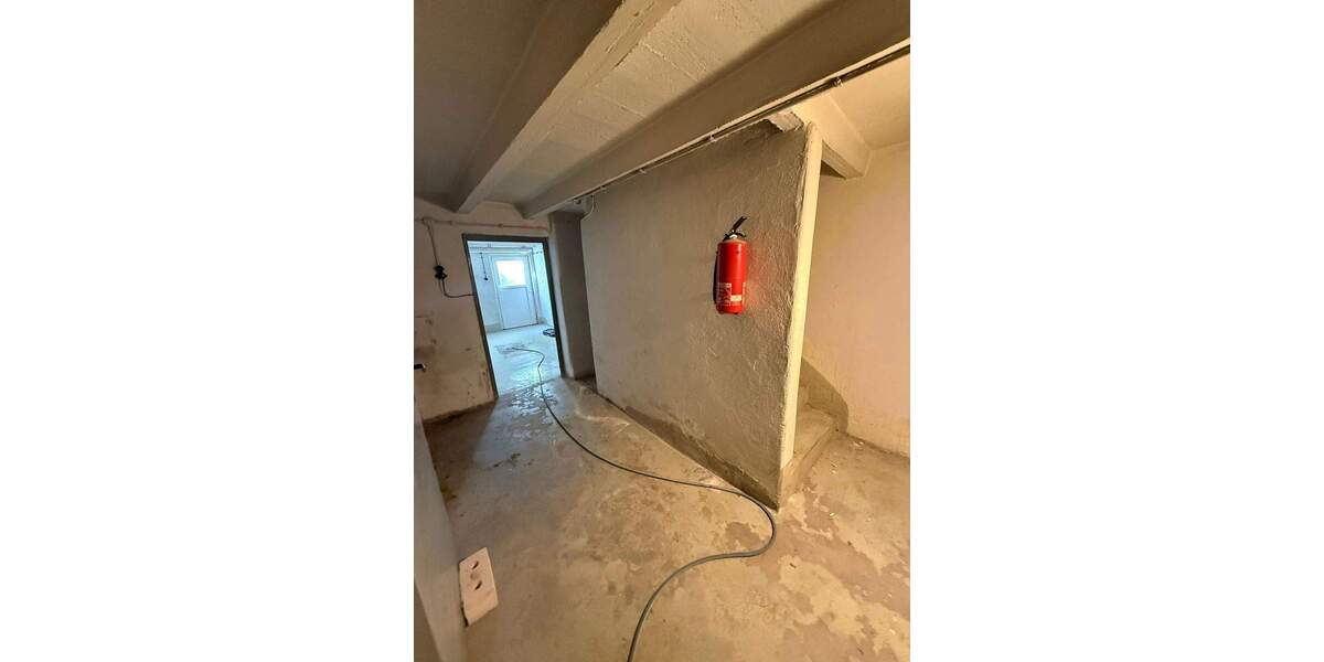 Reihenmittelhaus Nürnberg Thon - 9 Zimmer, 110 m&sup2;, 380.000&euro; | Angebot:25877148