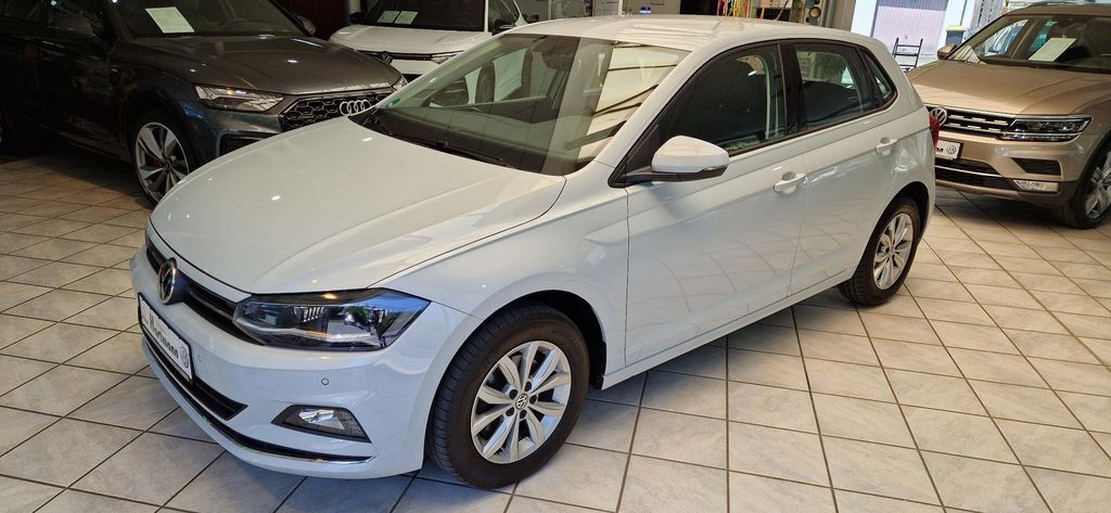 VW Polo 58.600 km 15.980 € Gräfenberg 91322
