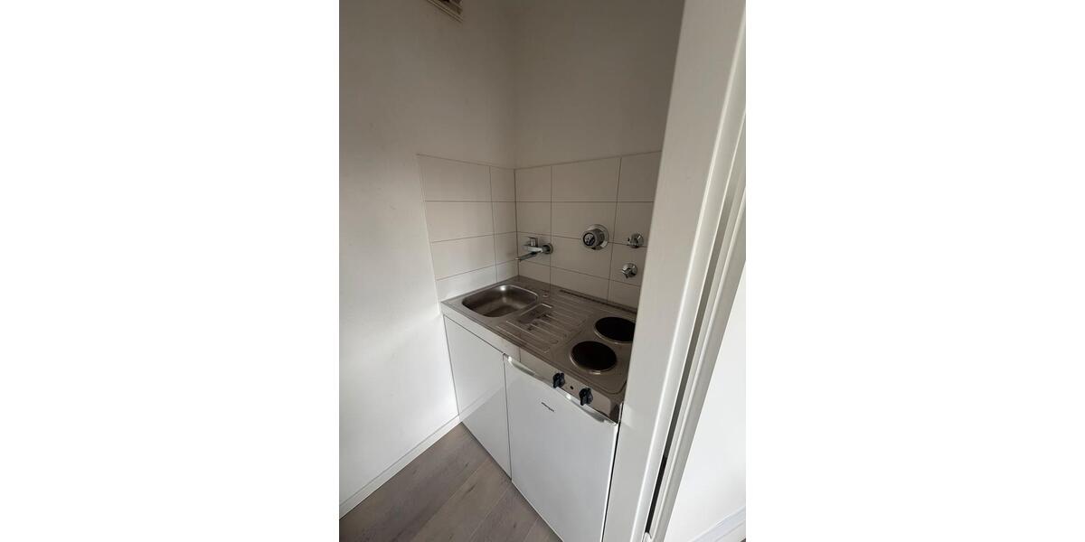 Etagenwohnung Nürnberg Eibach - 1.5 Zimmer, 30 m&sup2;, 510&euro; | Angebot:27612390