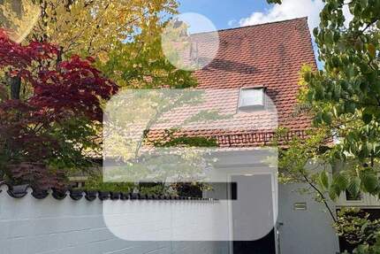 Ruhiges Wohnen in gewachsener Wohngegend...Wohnen u. Arbeiten in ER-Tennenlohe 7 zimmer