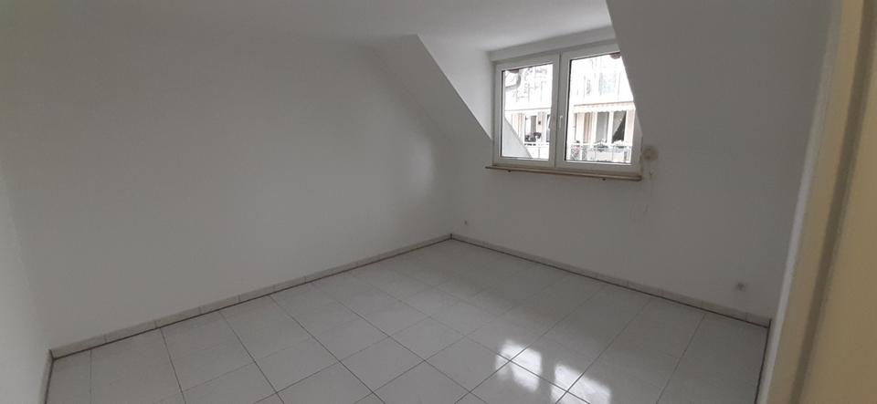 Etagenwohnung Fürth Bislohe - 3 Zimmer, 77 m&sup2;, 279.000&euro; | Angebot:25610368