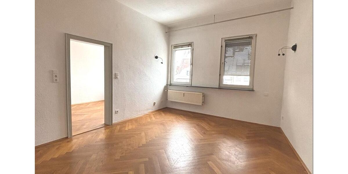 Dachgeschoßwohnung Altdorf bei Nürnberg - 4 Zimmer, 125 m&sup2;, 1.175&euro; | Angebot:25217778