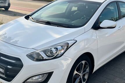 Hyundai i30 116.255 km 7.300 &euro; Nürnberg 90431