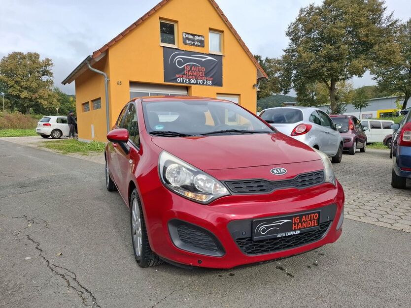Kia Rio 149.986 km 4.990 € Igensdorf 91338