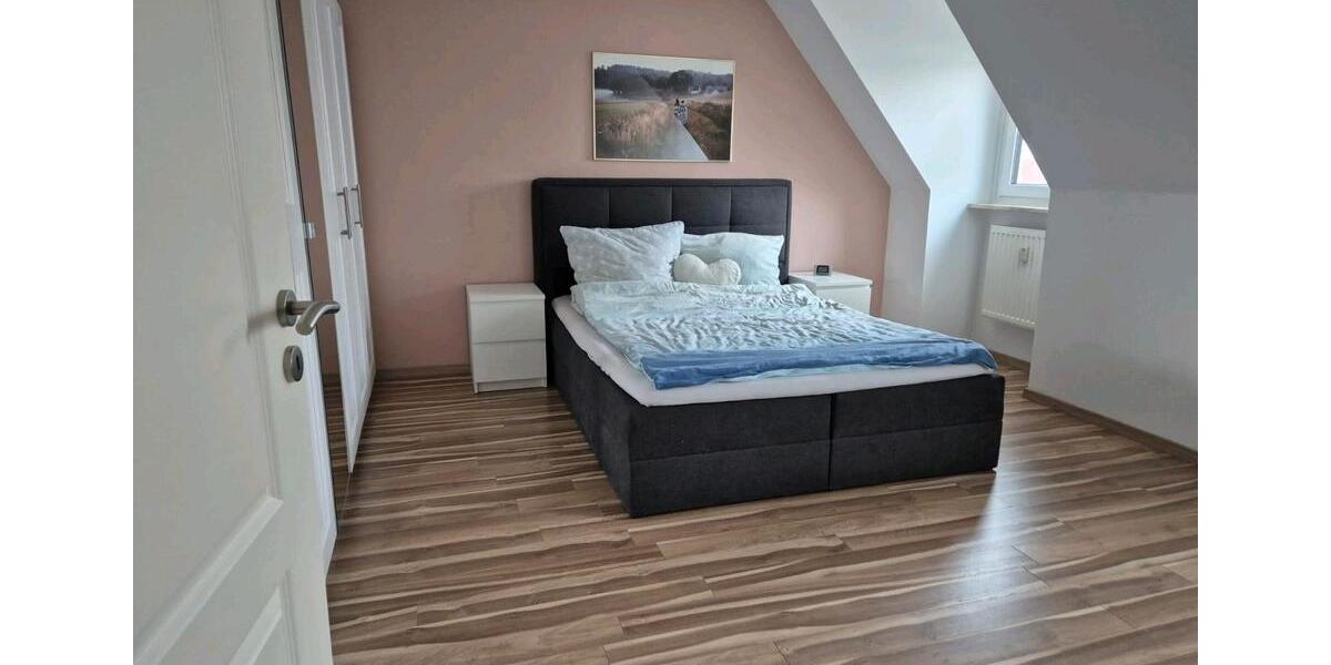 Wunderschöne, moderne 4-Zimmer Dachgeschosswohnung 4 zimmer