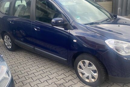 Dacia Lodgy 234.000 km 3.290 &euro; Fürth 90763