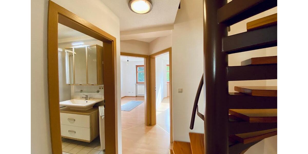 Reihenhaus Nürnberg Holzheim - 6 Zimmer, 178 m&sup2;, 1.890&euro; | Angebot:27614226