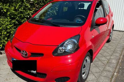 Toyota Aygo (X) 49.000 km 4.200 € Fürth 90765
