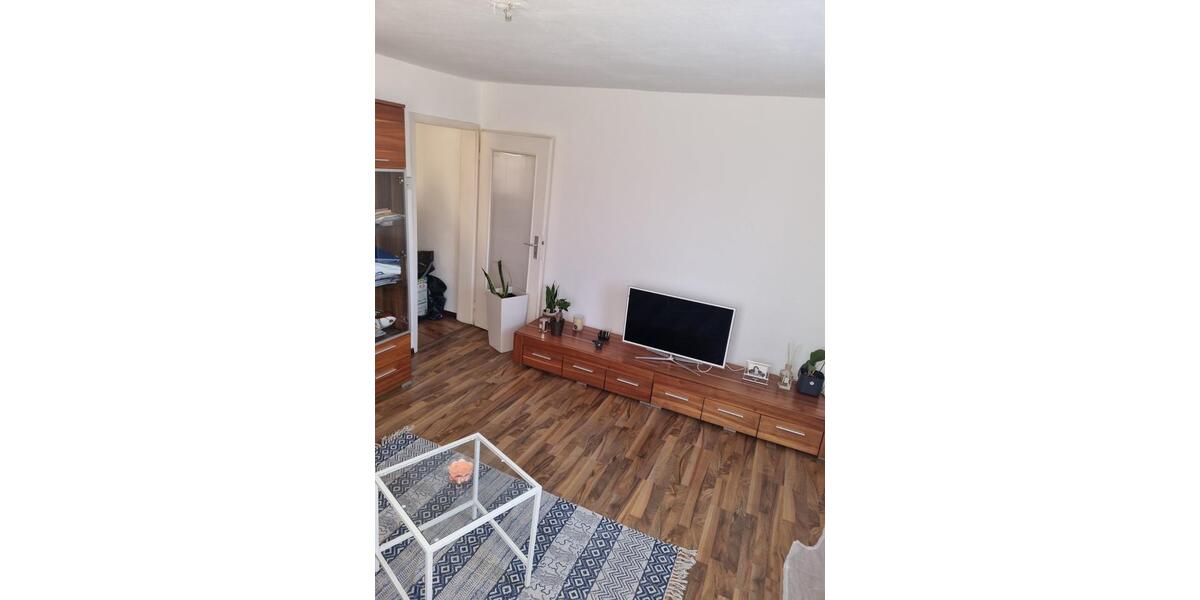 Möblierte 2 Zimmer Wohnung zentral gelegen in Oberasbach ! 2 zimmer