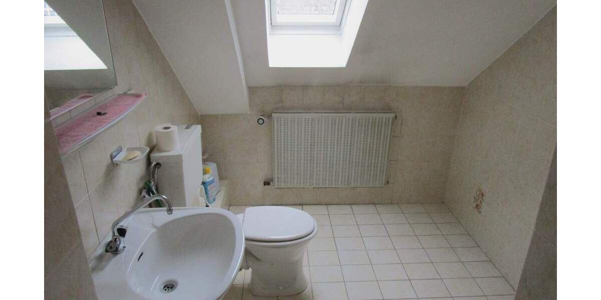 Reihenmittelhaus Nürnberg Zerzabelshof - 6 Zimmer, 132 m&sup2;, 475.000&euro; | Angebot:25746669