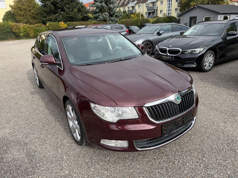 Skoda Superb 206.300 km 4.950 € Fuerth 90763