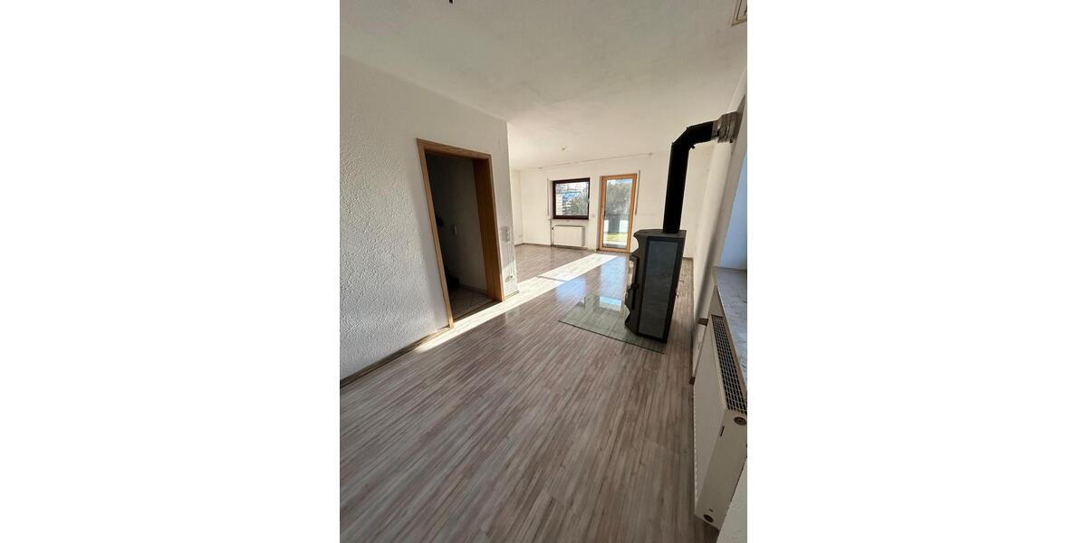 Doppelhaushälfte in Eckental-Forth 4 zimmer