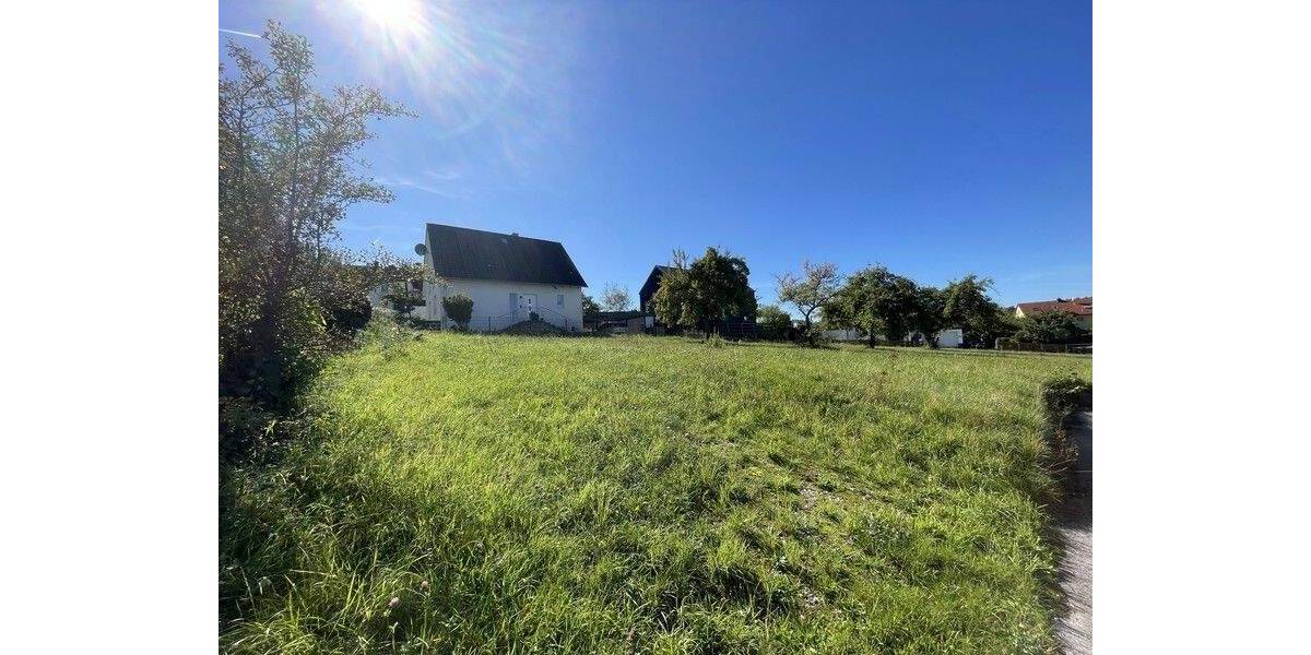 Sonniges Einfamilienhaus-Grundstück mit tollem Ausblick in herrlicher Lage von Lauf-Schönberg zimmer