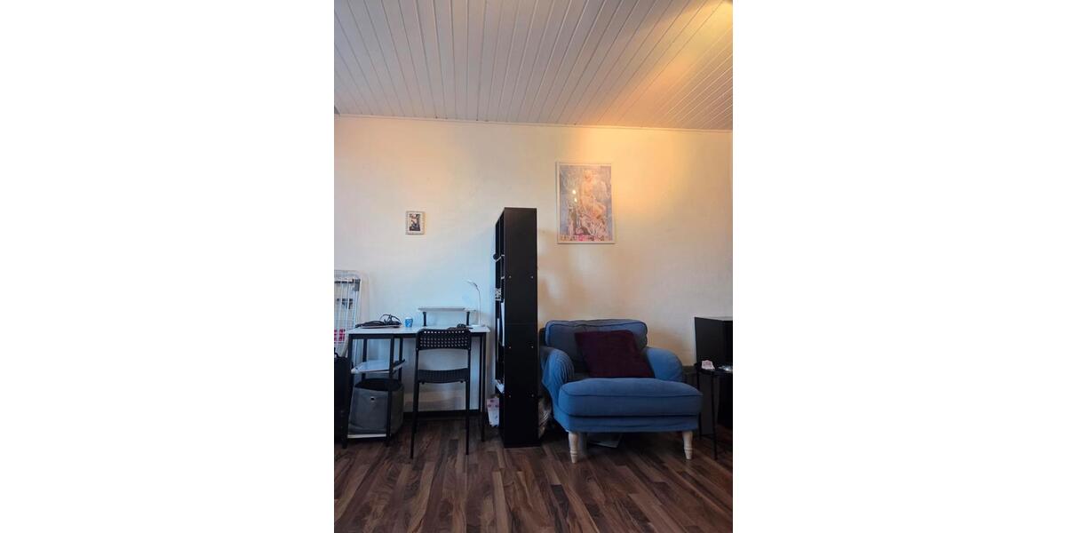 Etagenwohnung Fürth Südstadt - 4 Zimmer, 140 m&sup2;, 450&euro; | Angebot:25951787