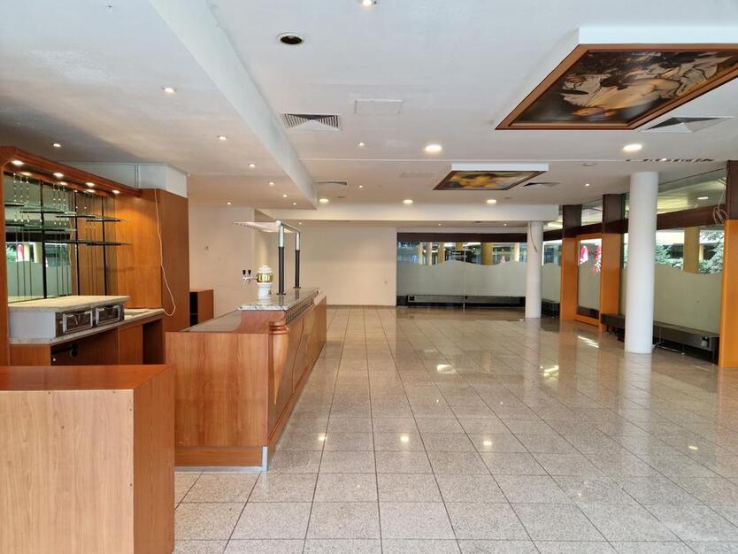 Gastronomiefläche mit Terrasse in der Hainstraße zu vermieten zimmer